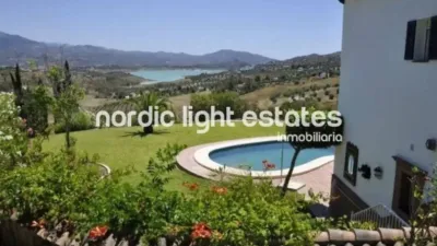Chalet in Viñuela photo 3
