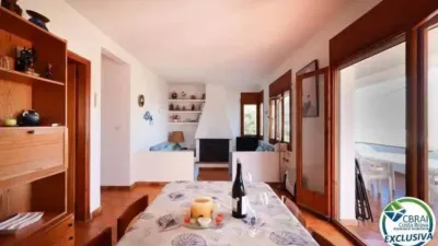 Chalet on Carrer de la Musclera photo 11