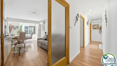 Apartment on Carrer de Madrid photo 13