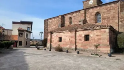 Chalet en calle Urrez photo 11