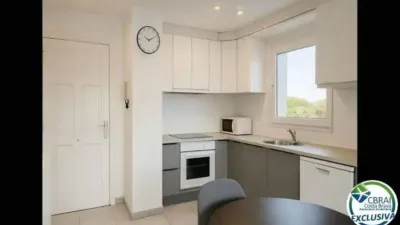 Apartment on Carrer de Joanot Martorell photo 15