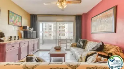 Apartment on Carrer de Joanot Martorell photo 12