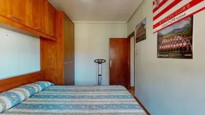 Apartment in Lutxana-Llano photo 14