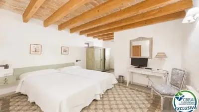 Chalet on Carrer Major photo 8