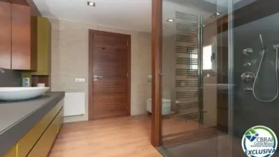 Chalet on Carrer de la Gran Via de Pau Casals photo 50