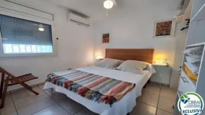 Chalet on Carrer del Montseny photo 11