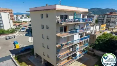 Apartment on Carrer de la Roca Llarga photo 5
