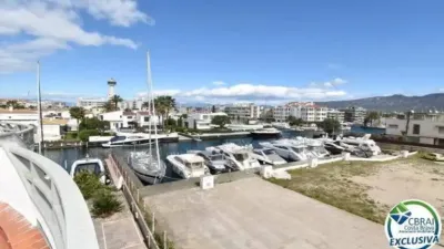 Chalet on Sector Salins 1st Line Street, 1 photo 18
