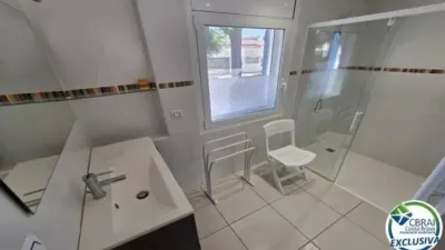 Chalet on Carrer del Montseny photo 17