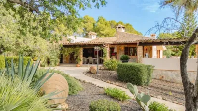 Rustic house in Capdepera photo 8