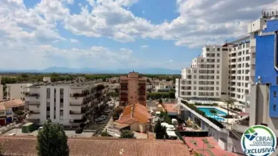 Apartment in Passatge Delta Muga photo 11