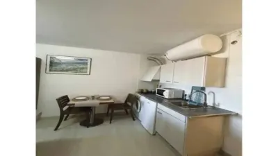 Apartment in Passatge Delta Muga photo 3
