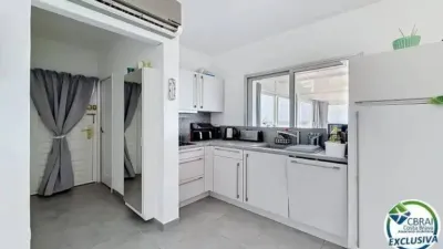 Apartment on Carrer de l'Alhambra photo 4