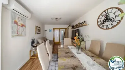 Apartment on Carrer de Madrid photo 12