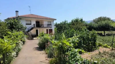 Chalet in Medina de Pomar photo 2
