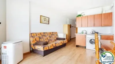 Piso en calle Sector Delta Muga 7-8 17 6, 7 photo 10