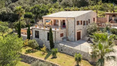 Rustic house in Capdepera photo 2