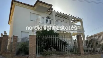 Chalet in Algarrobo photo 2