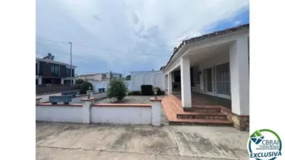 Chalet on Calle Sector Peni 115 B, 115 photo 4