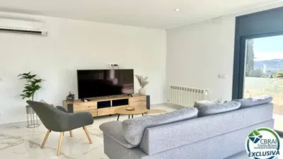 Chalet on Carrer de Navarra photo 14