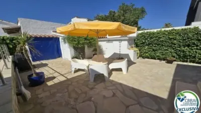 Chalet on Carrer del Montseny photo 21