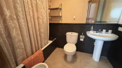 Apartment on Carrer de la Riera Ginjolers photo 16