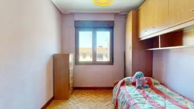 Apartment in Lutxana-Llano photo 10