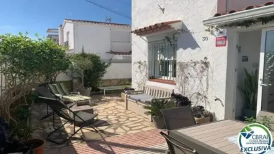 Chalet on Carrer de la Punta de la Ferrera photo 8