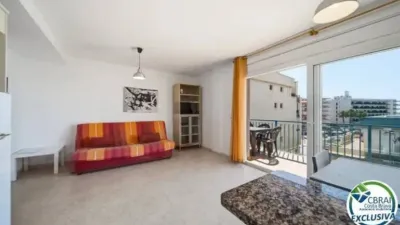 Apartment on Carrer de la Roca Llarga photo 13