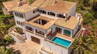 Chalet in Capdepera photo 2