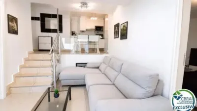 Apartment in Passatge Delta Muga photo 2