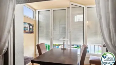 Apartment at Avenida Carles Fages de Climent 1, 3rd Floor, Flat 1 photo 10