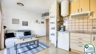 Apartment on Carrer del Flamisell photo 12