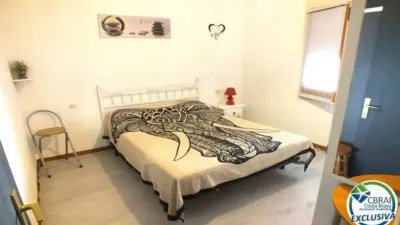 Apartment on Calle Travesa Berganti 12, 2nd floor, 27 photo 6