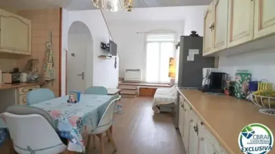 Chalet on Carrer del Montseny photo 6