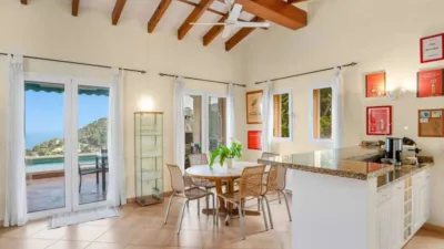 Chalet in Capdepera photo 8
