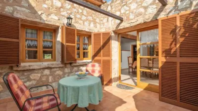 Rustic house on Calle Ds Ss Pol 12, Parc. photo 8