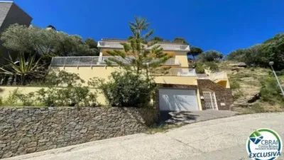 Chalet on Carrer de Miró photo 5