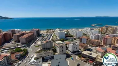 Apartment on Carrer de la Roca Llarga photo 34