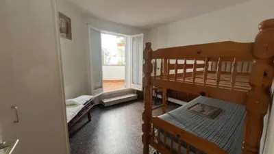 Apartment on Avinguda de Caritat Serinyana photo 18