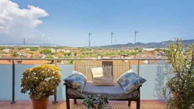 Chalet en Carrer Set photo 2