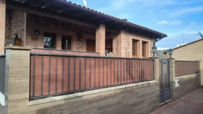 Chalet en calle Urrez photo 21