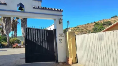 Rustic House in La Mairena photo 2