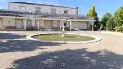 Chalet in Villarrobledo photo 32