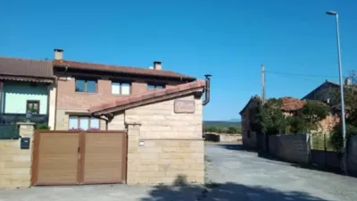Chalet in Medina de Pomar photo 4