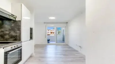 Apartment at Sector Poblat Ta-Pic 19 0 7, 19 photo 2