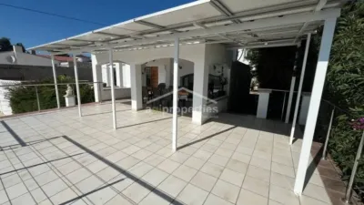 Chalet on Carrer de Múrcia photo 8
