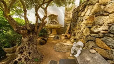 Chalet on Carrer de Pau Vila photo 33