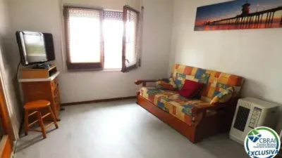 Apartment on Calle Travesa Berganti 12, 2nd floor, 27 photo 11