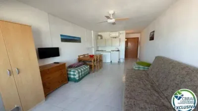 Apartment in Passatge Delta Muga photo 7